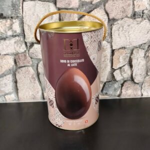 Sicilian milk chocolate Easter egg